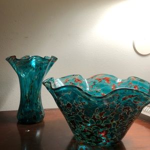 Matching vase and Decorative bowl